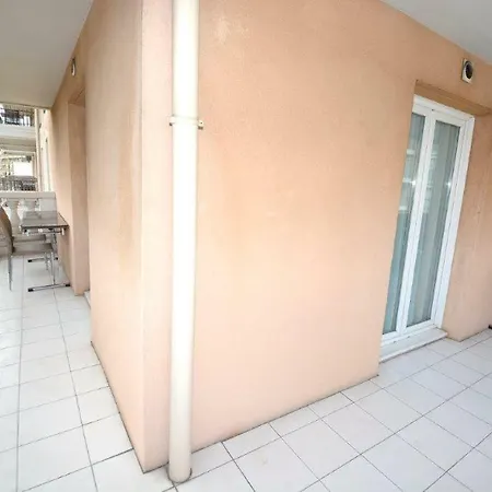 Appartement Maison Les Domes, Piscine Et Parking *